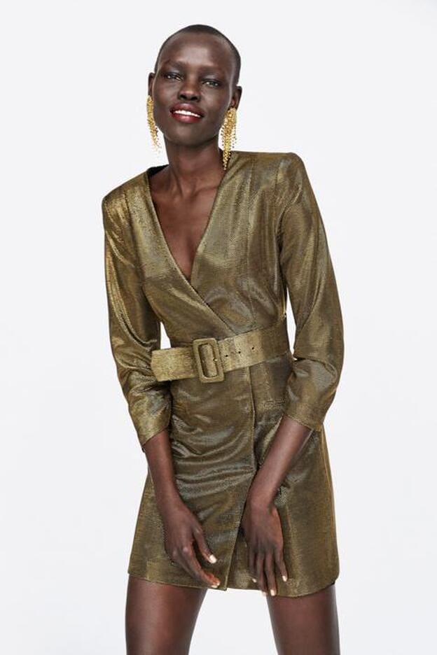 Este vestido metalizado es fichaje para Nochevieja | Mujer Hoy