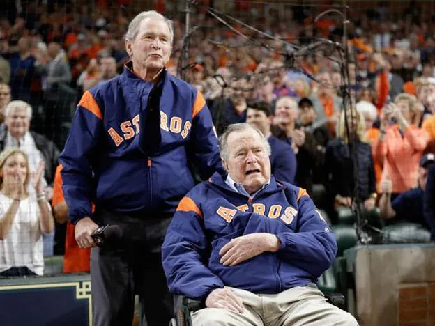 George Bush y otros famosos que han fallecido en 2018./getty images