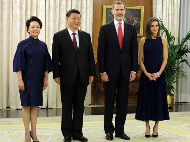 Los Reyes de España en su encuentro con el presidente de China y su esposa.