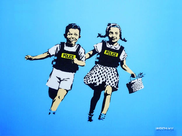 La obra 'Police kids' de Banksy./d.r.