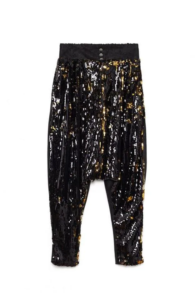 Pantalones con diseño 'baggy' y con lentejuelas (modelo Balu), 168 euros.