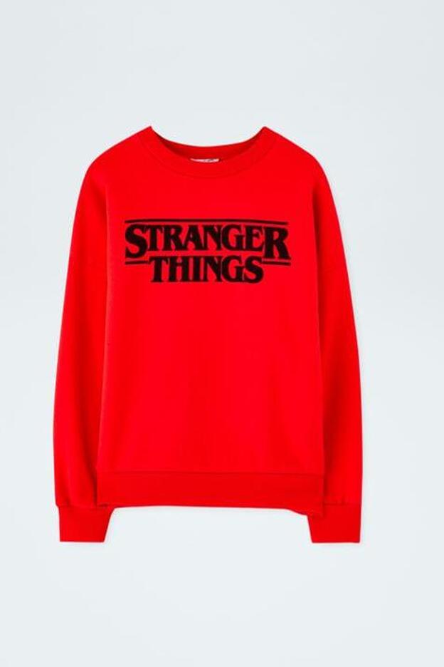 Sudadera de 'Stranger Things', 25,99 euros.