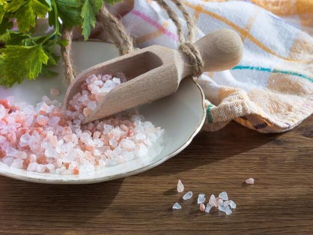 Los 10 principales beneficios de la sal rosada del Himalaya, ¿son ciertos?  - Mejor con Salud