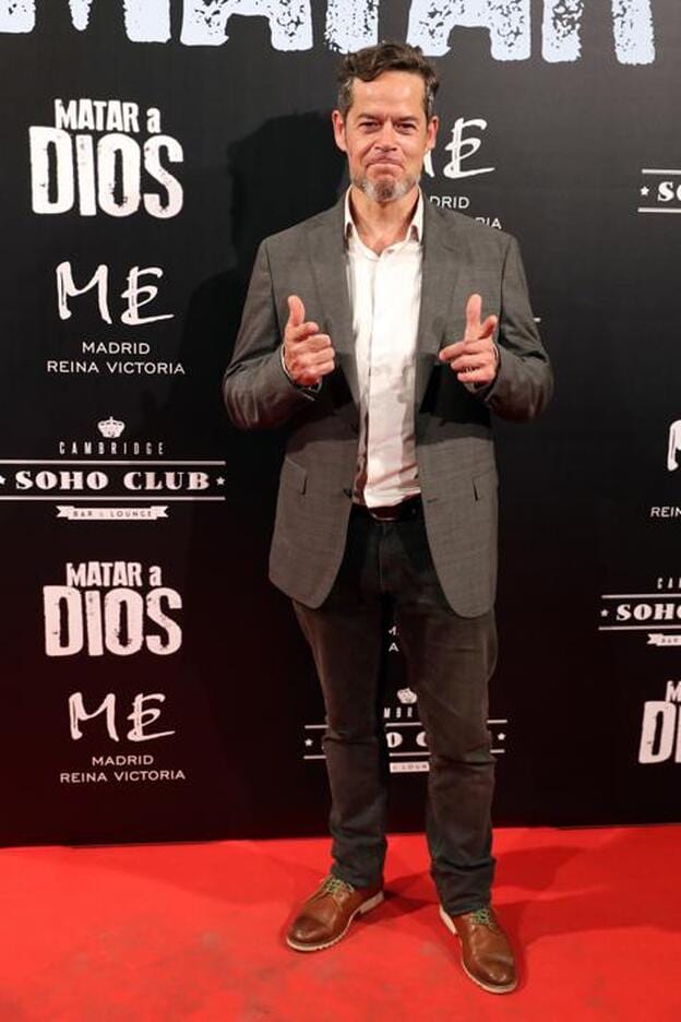 Jorge Sanz se dejó la cartera y la entrada en casa, por eso no pudo entrar a la gala de los Premios Goya 2019. Pincha sobre la foto para ver todos los looks de la noche del cine español./gtres.