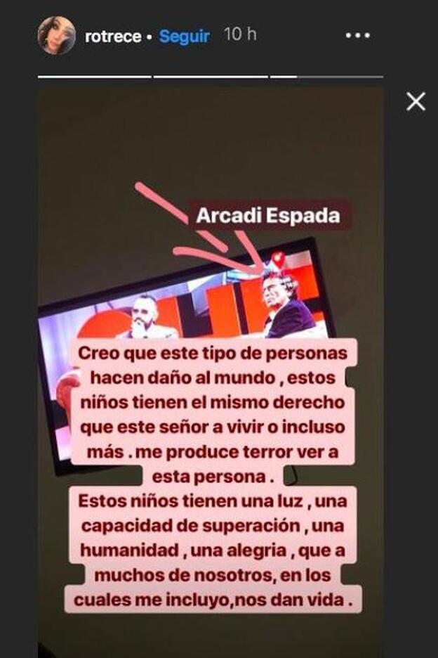 Así se manifestaba Rocío Flores contra Arcadi espada en sus 'stories'.