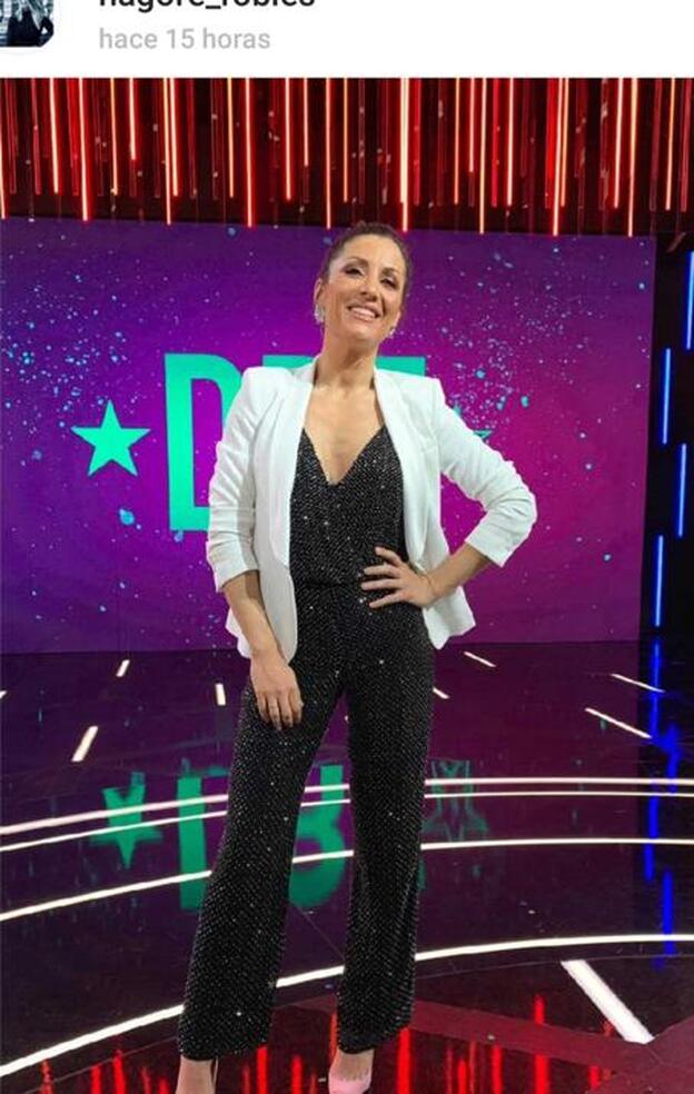 Nagore Robles lucía este 'look' de mono largo y blazer en el último debate de 'GH Dúo'.