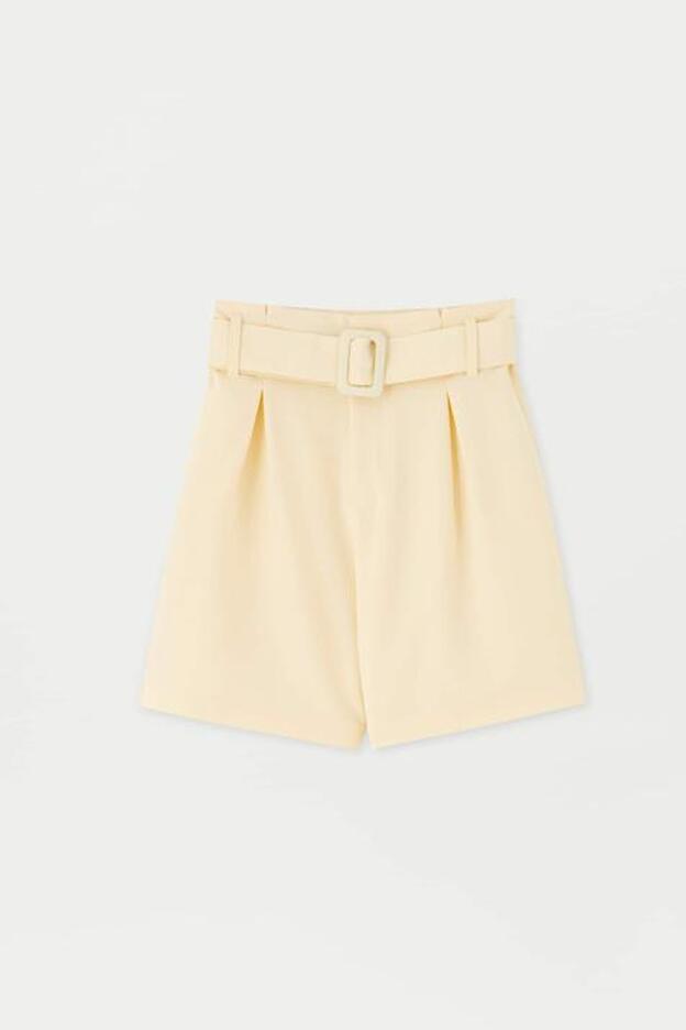 Bermudas de Pull&Bear, 19,99 euros.