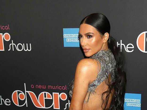 Kim Kardashian, de nuevo criticada por una foto en las redes sociales. Pincha sobre la foto para ver los famosos que se han desnudado en Instagram./cordon press.