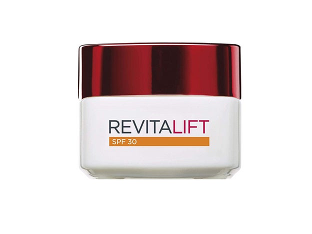 Revitalift SPF 30 de L’Oréal Paris.