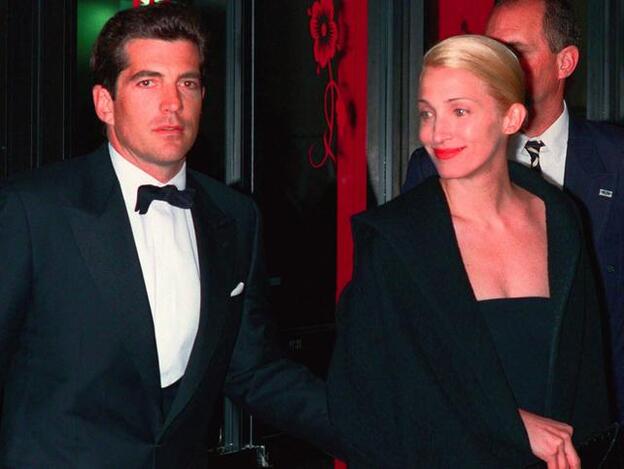 Jonh John Kennedy y Carolyn Bessette./Gtres.