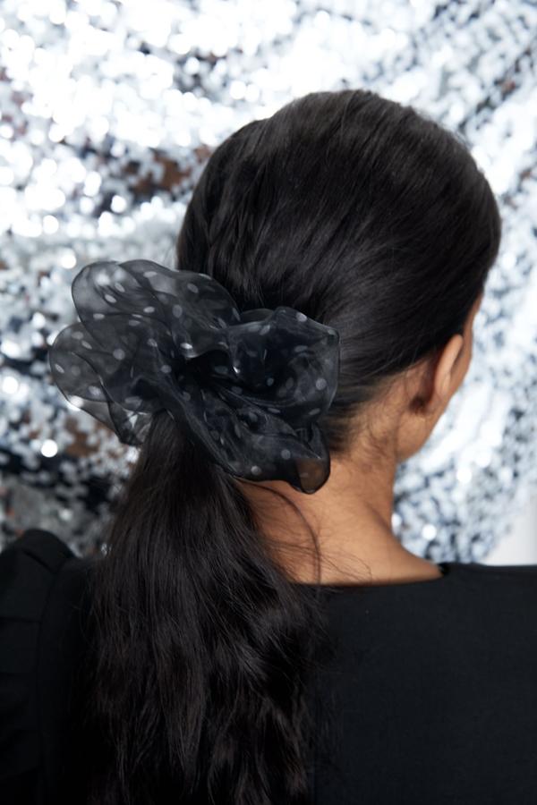 Fotos: Zara tiene los accesorios para el pelo que soñarás con incluir en tus peinados | Mujer