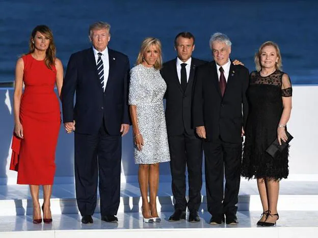 Melania y Donald Trump, Brigitte y Emmanuel Macron, y el presidente chileno, Sebastián Pinera y su mujer. Cecilia Morel, en Francia./Gtres