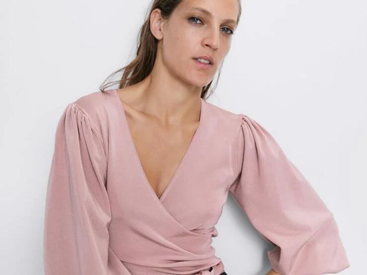 Fotos: Las y vestidos de nueva colección con el escote que mejor sienta todo tipo de pecho | Mujer Hoy