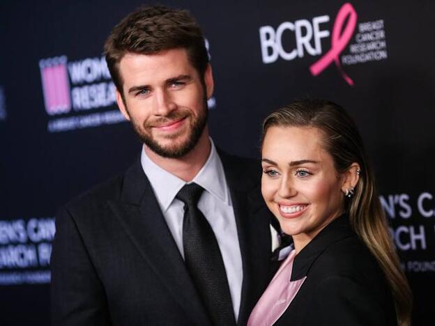 Liam Hemsworth se enteró del fin de su matrimonio con Miley Cyrus por las redes sociales. Pincha sobre la foto para ver todas las parejas que terminaron en 2019./cordon press.