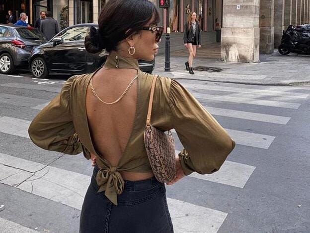La blusa con la espalda más sexy del la tiene esta influencer es de | Mujer Hoy