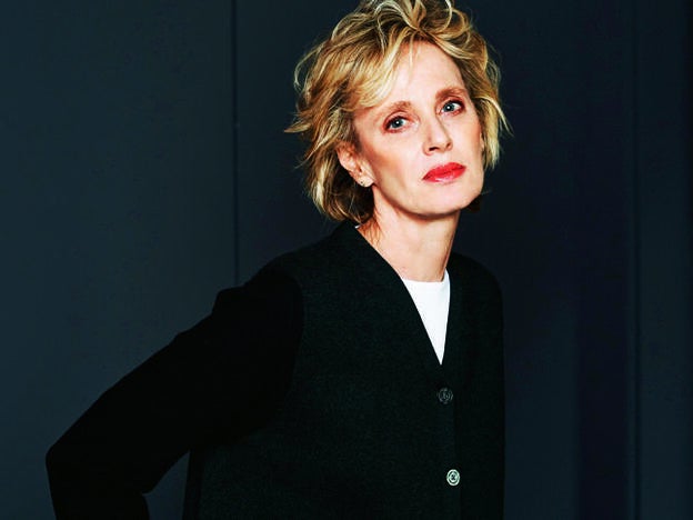 Siri Hustvedt en una foto que le hizo Antón Goiri para Mujerhoy en 2017./antón goiri