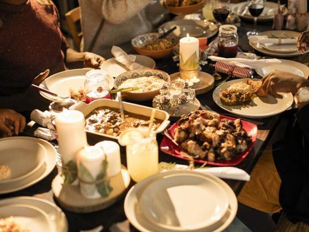 Pincha en la imagen para ver las recetas realfooding para huir de los ultraprocesados en Navidad./getty images