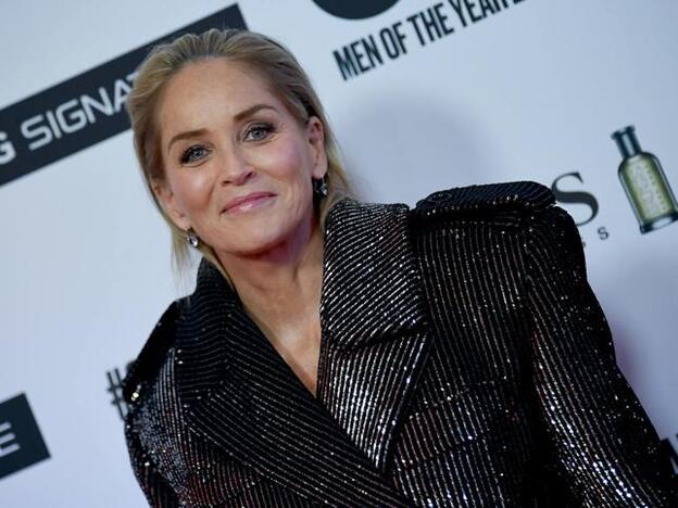 Sharon Stone recurre a una app para ligar y acaba siendo bloqueada al pensar que era un 'fake'. Pincha sobre la foto para ver los famosos que encontraron pareja en 2019./gtres.
