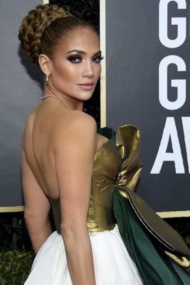 Pincha en la foto para ver los mejores selfies beauty de Jennifer Lopez que demuestran que parece más joven a los 50 que a los 20./INSTAGRAM