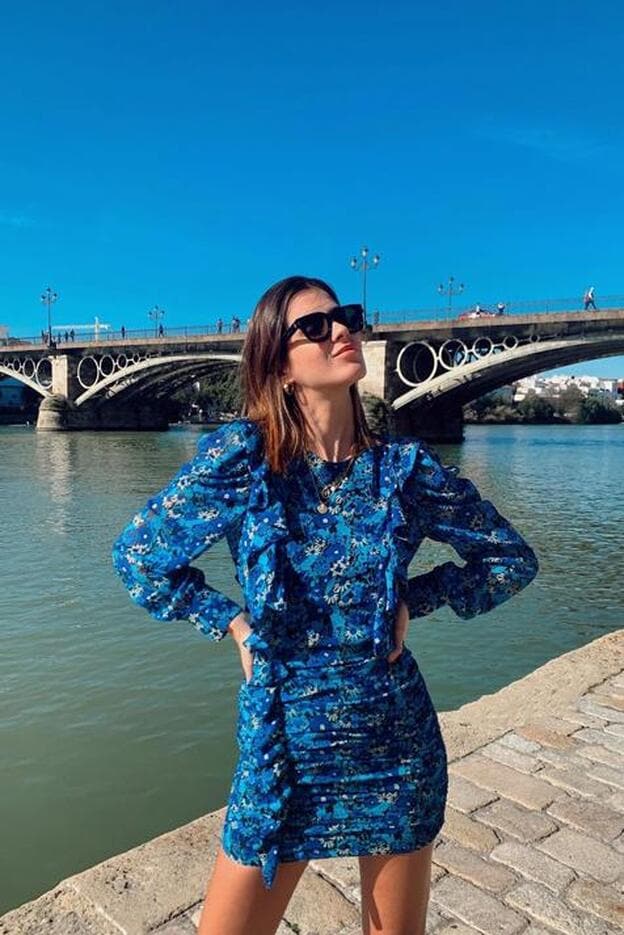 Plano Retorcido Evaluación Mery Turiel tiene el vestido drapeado azul que va a arrasar en Zara | Mujer  Hoy