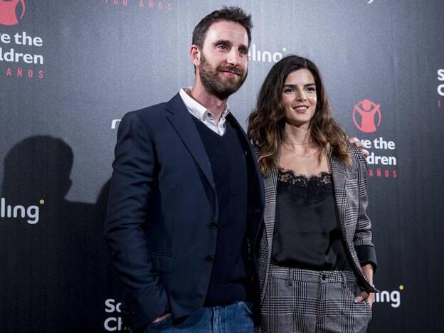 Clara Lago y Dani Rovira despistan con sus planes juntos. ¿Reconciliación a la vista? Pincha sobre la foto para ver todas las parejas que, como ellos, rompieron en 2020./gtres.