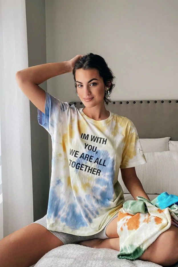 Marta Lozano ha lanzado en su Instagram un tutorial sobre cómo hacer un tie dye.