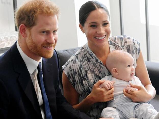 Los Windsor en los Estados Unidos: el príncipe Harry, Meghan Markle y Archie.