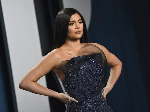 Kylie Jenner es la 'celebrity' mejor pagada del mundo, según 'Forbes'. Pincha sobre la foto para ver sus looks más atrevidos./gtres.