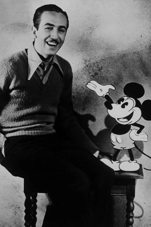 Walt Disney no solo fue el padre de Mickey Mouse, sino que fijó para el siglo XX y lo que llevamos de XXI la caracterización de la perfecta princesa.