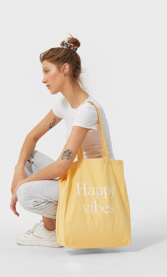 Fotos: Quince bolsos shopper o estampados) perfectos para tus looks casual cuestan de 8 euros | Mujer Hoy
