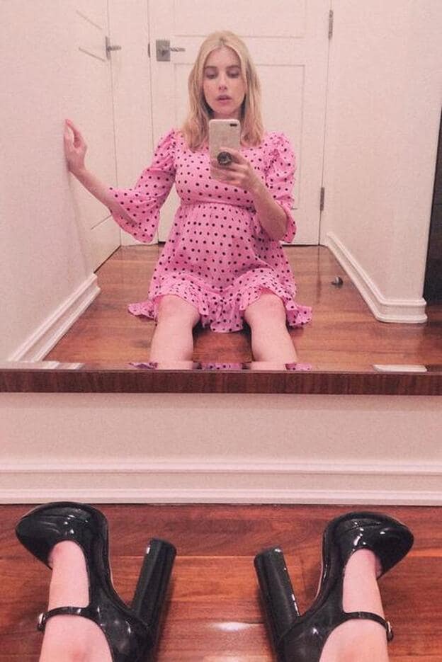 Los vestidos de lunares low cost de Emma Roberts que tú también vas a  querer aunque no estés embarazada | Mujer Hoy