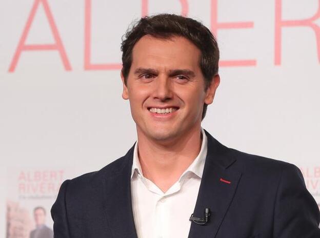 Albert Rivera habla sobre su relación con Malú. Pincha en la imagen para saber que famosos han sido padres este año/gtres