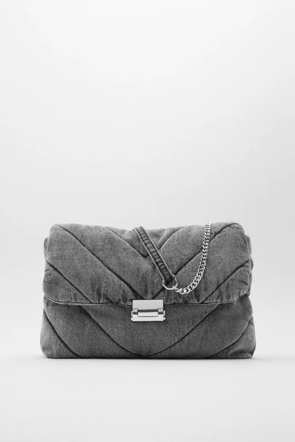silencio Sano Bigote Fotos: Zara tiene los 12 bolsos acolchados que arrasan esta temporada |  Mujer Hoy
