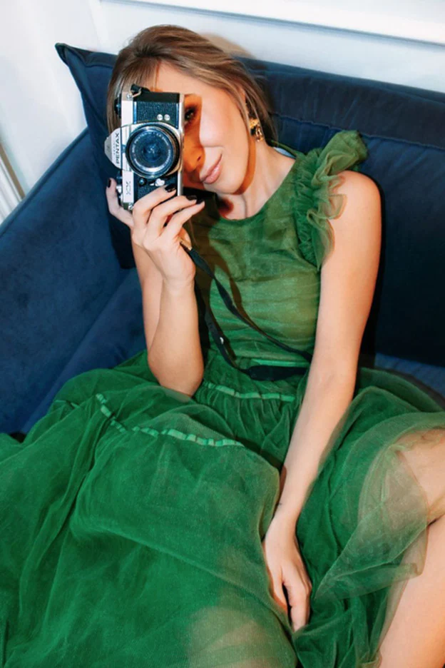 El vestido de más importante del año está en la nueva H&M arrasa en Instagram (y es verde) | Mujer Hoy