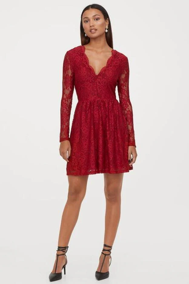 Tres vestidos de encaje de H&M muy favorecedores y baratos con los que elevar cualquier look navideño Mujer Hoy