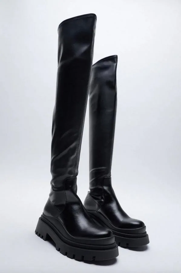 tifón precio Collar Fotos: 11 botas planas de caña alta que además de ser cómodas son perfectas  para bajitas | Mujer Hoy
