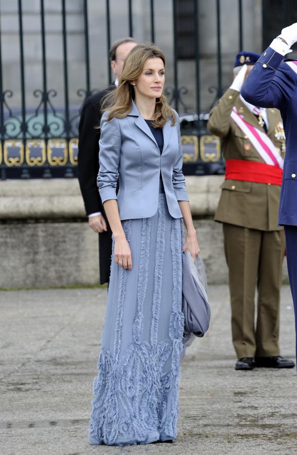 El look de doña Letizia en la Pascua Militar de 2011