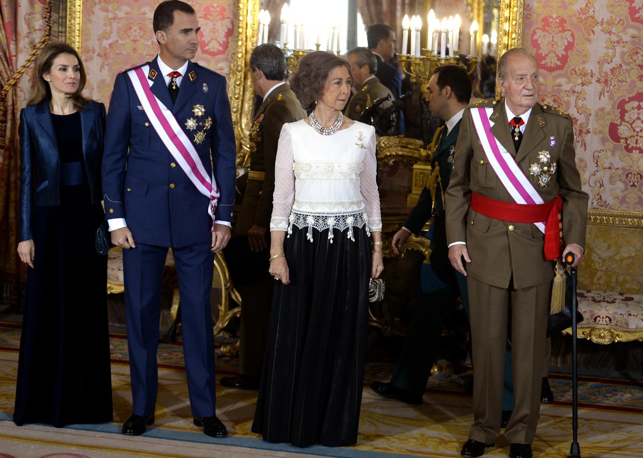 El vestido de doña Letizia en la Pascua Militar de 2014