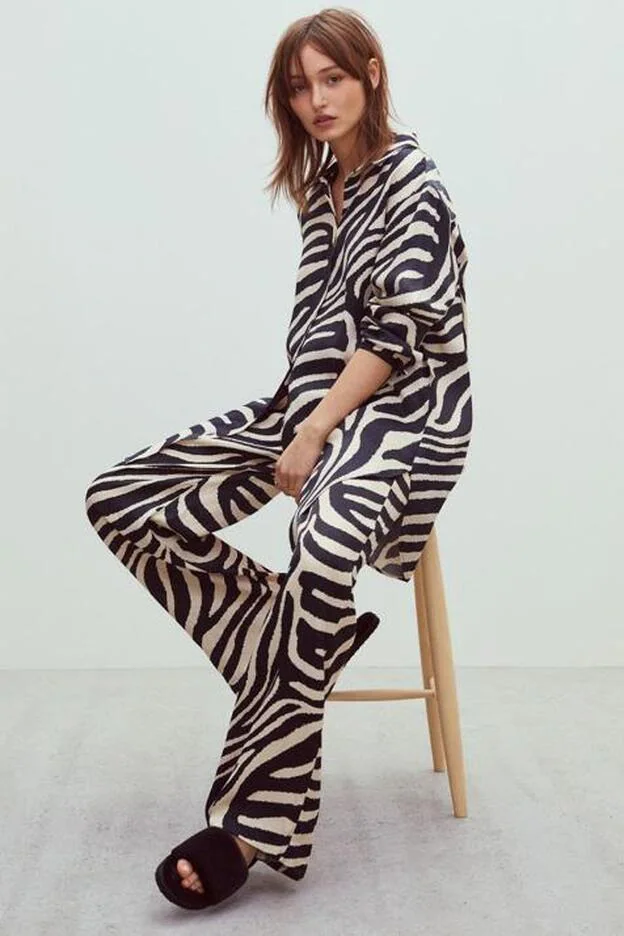 H&M por el estampado cebra para unas prendas que van a ser las protagonistas de tus estilismos | Mujer Hoy