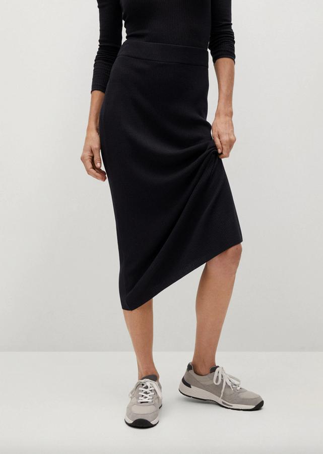 Fotos: Las faldas de punto son la prenda tendencia de la temporada y estas son perfectas para combinar con todos jerséis | Mujer Hoy