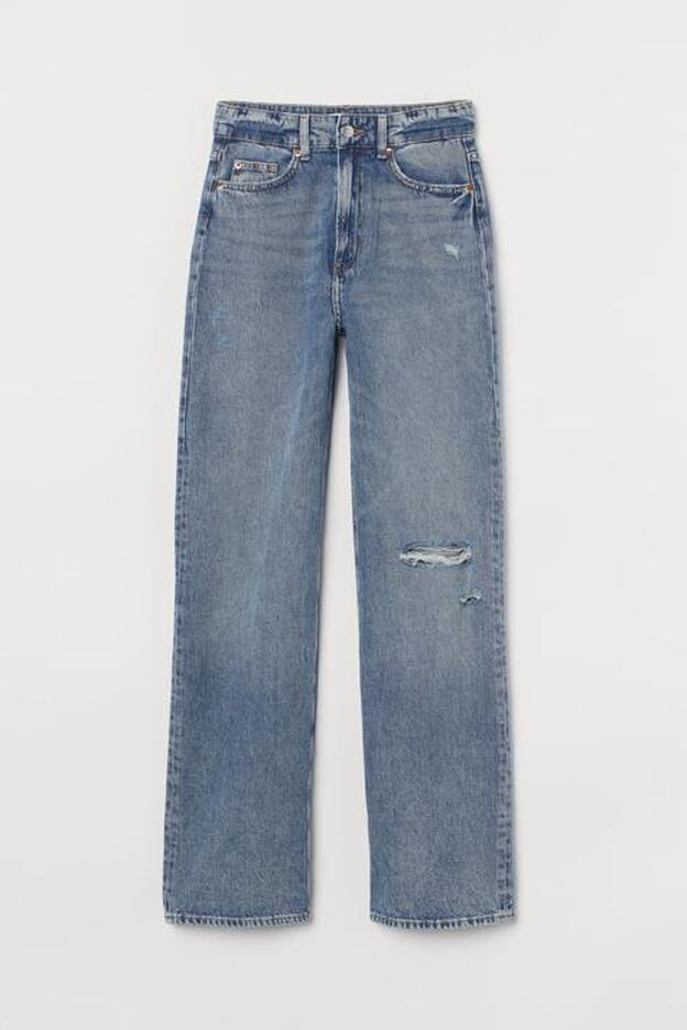 WIDE HIGH JEANS. (29,99 euros).