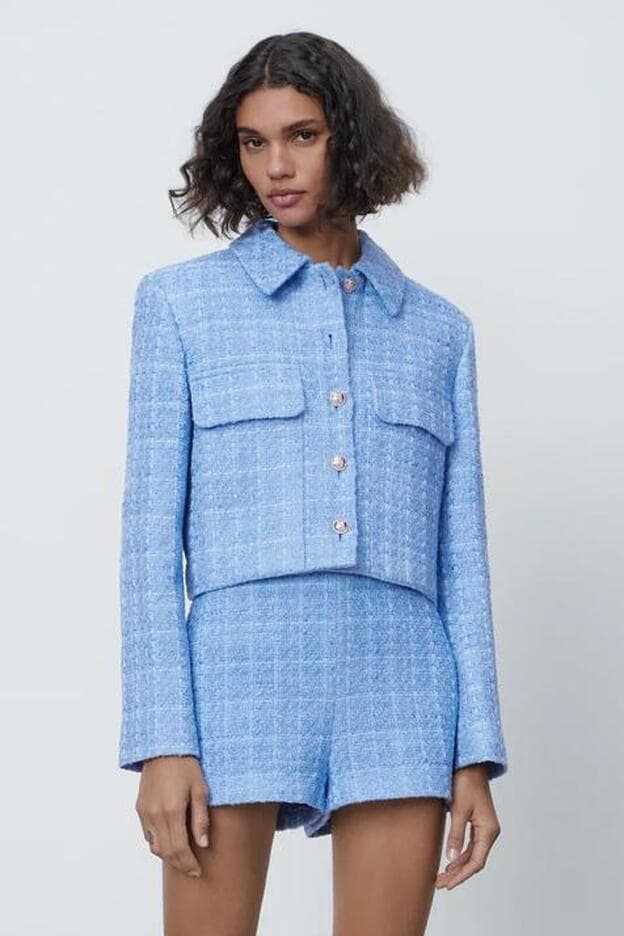 Tú tampoco podrás resistirte a este conjunto de blazer de Zara el color estrella de la temporada | Mujer Hoy