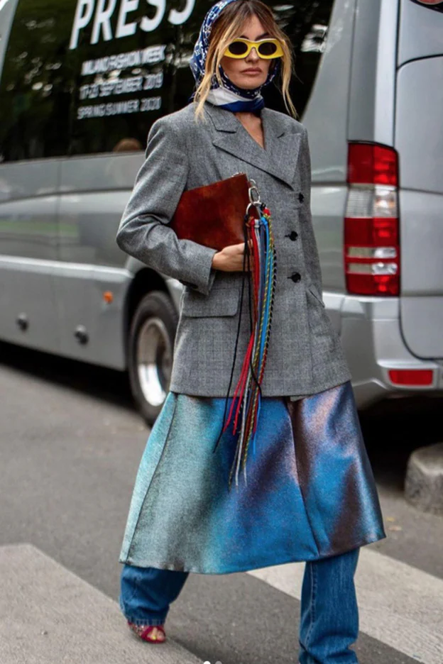 que ver todo que puedes conseguir con una blazer gris: desde look básico impecable un estilismo directamente espectacular | Mujer Hoy