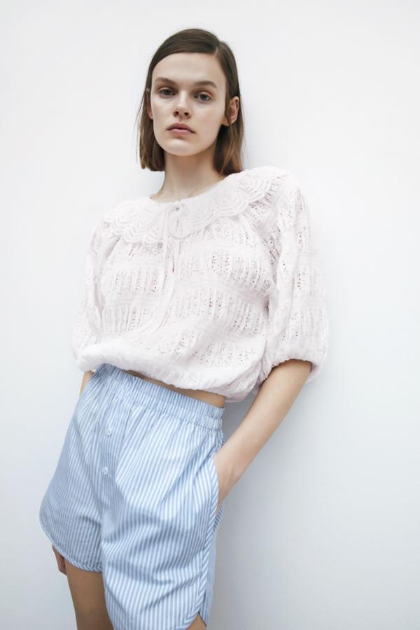 Zara tiene la camisa blanca más bonita de la temporada