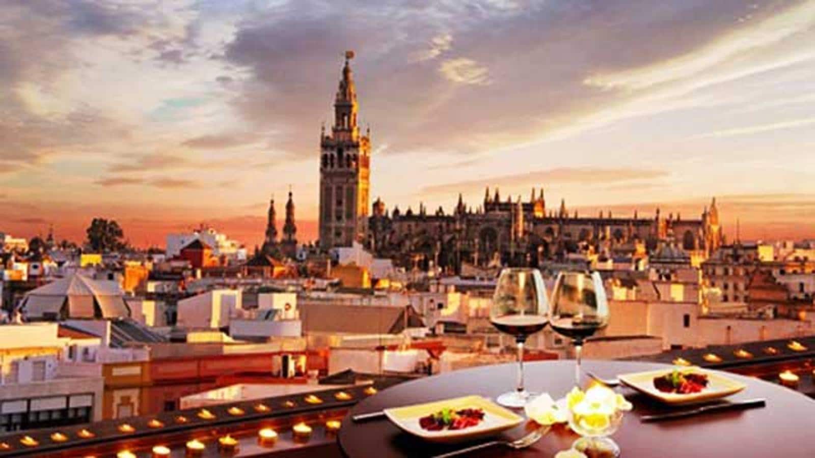 Las terrazas y rooftops con las mejores vistas de España para tomar el aperitivo o una copa