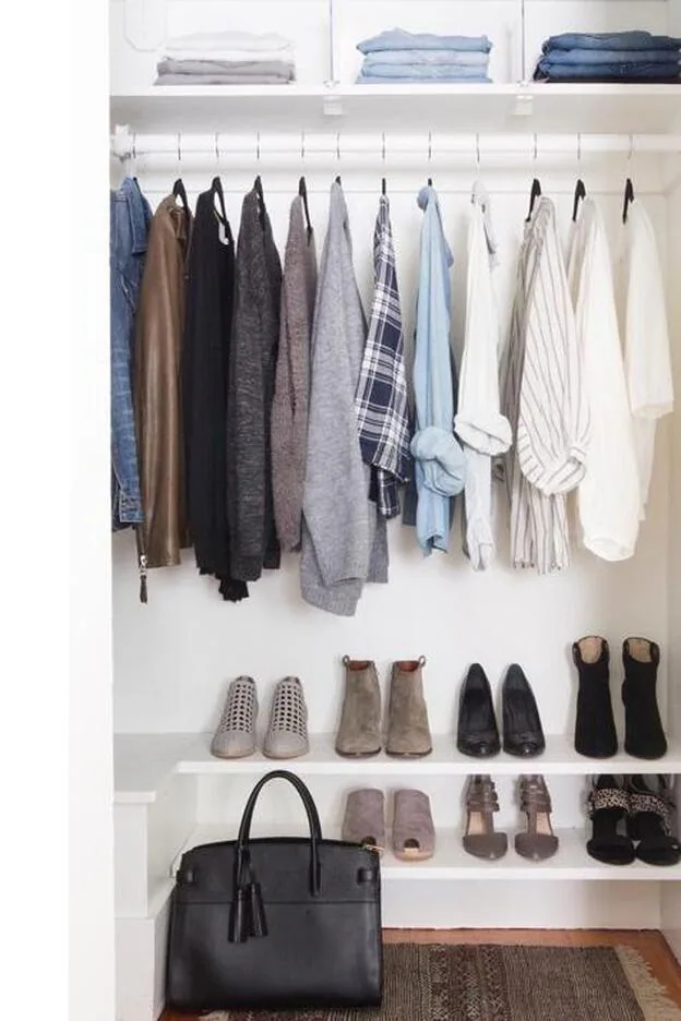 Las mejores perchas para que la ropa dure más y ocupe menos en el armario de  tu casa