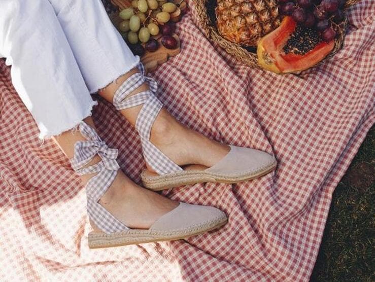 Fotos: Las alpargatas planas más bonitas con las que unirte la tendencia de zapatos cómodos que más triunfa esta primavera | Mujer Hoy