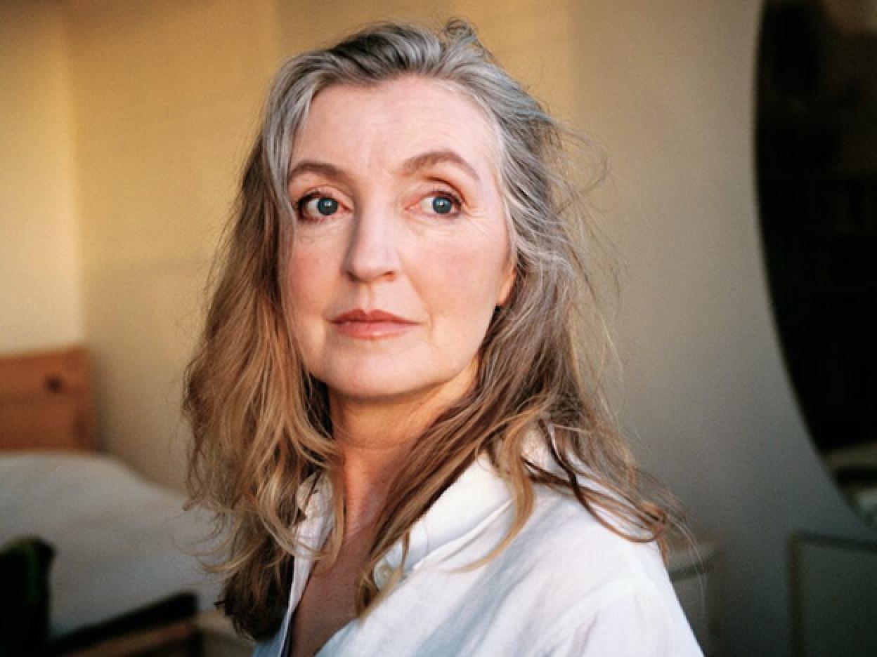 Rebecca Solnit probablemente es la ensayista estadounidense con más ‘hype’ de la última década. Pincha para ver 10 libros que te engancharan para un maratón de fin de semana./D.R.