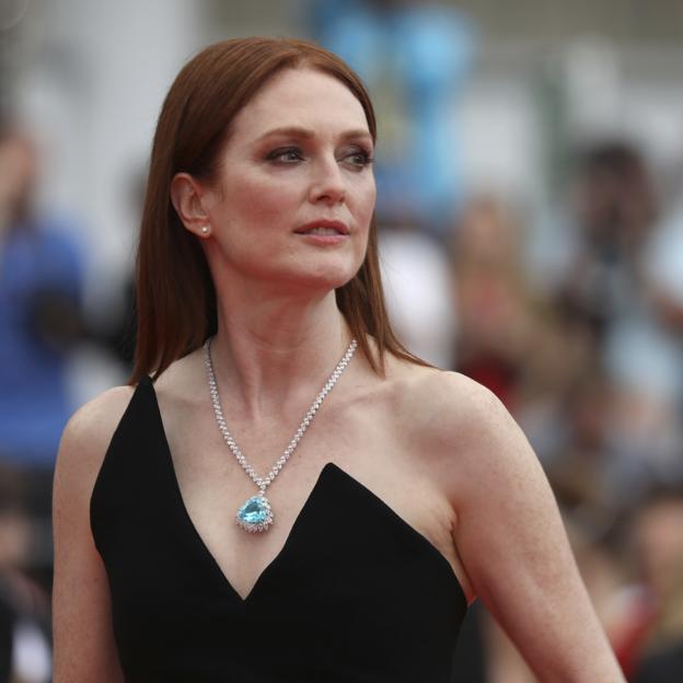 Pincha en la foto para descubrir las bases de maquillaje que te salvarán de más de un apuro. Julianne Moore en foto de archivo.