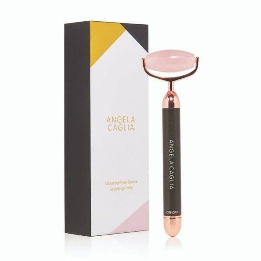 Las mejores herramientas antiedad para tu rutina de cuidado facial: Rose Quartz Sonic Roller de Angela Caglia